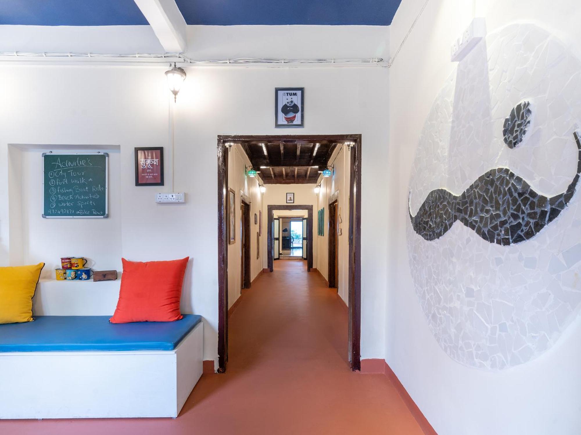 Moustache Daman Hostel Exterior foto